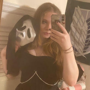 Meet your Posher, Georgia